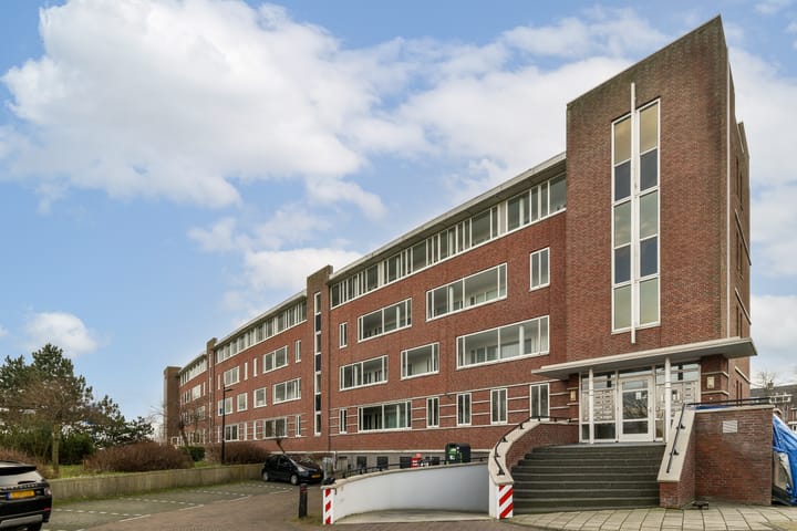 Foto 4 van Peterhof 30