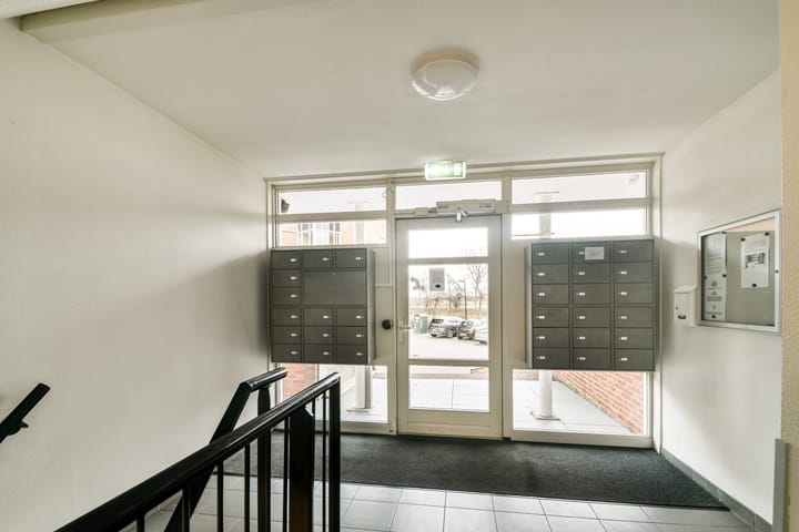 Foto 5 van Peterhof 30