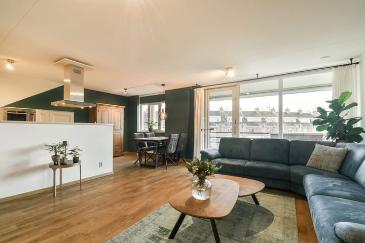 Foto 10 van Peterhof 30