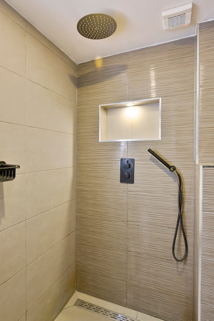 Photo 12 of Wemeldingestraat 46