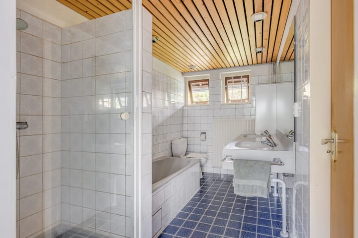 Photo 21 of Duinweg 70