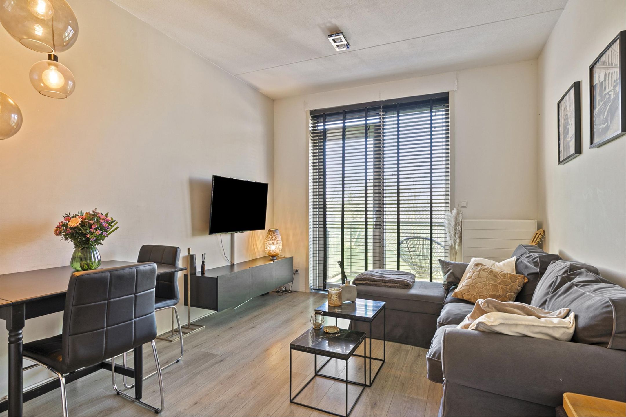 Photo 3 of Nedereindseweg 30-31