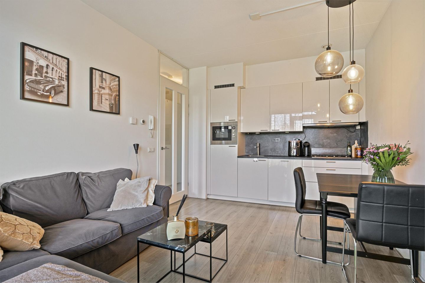 Photo 4 of Nedereindseweg 30-31