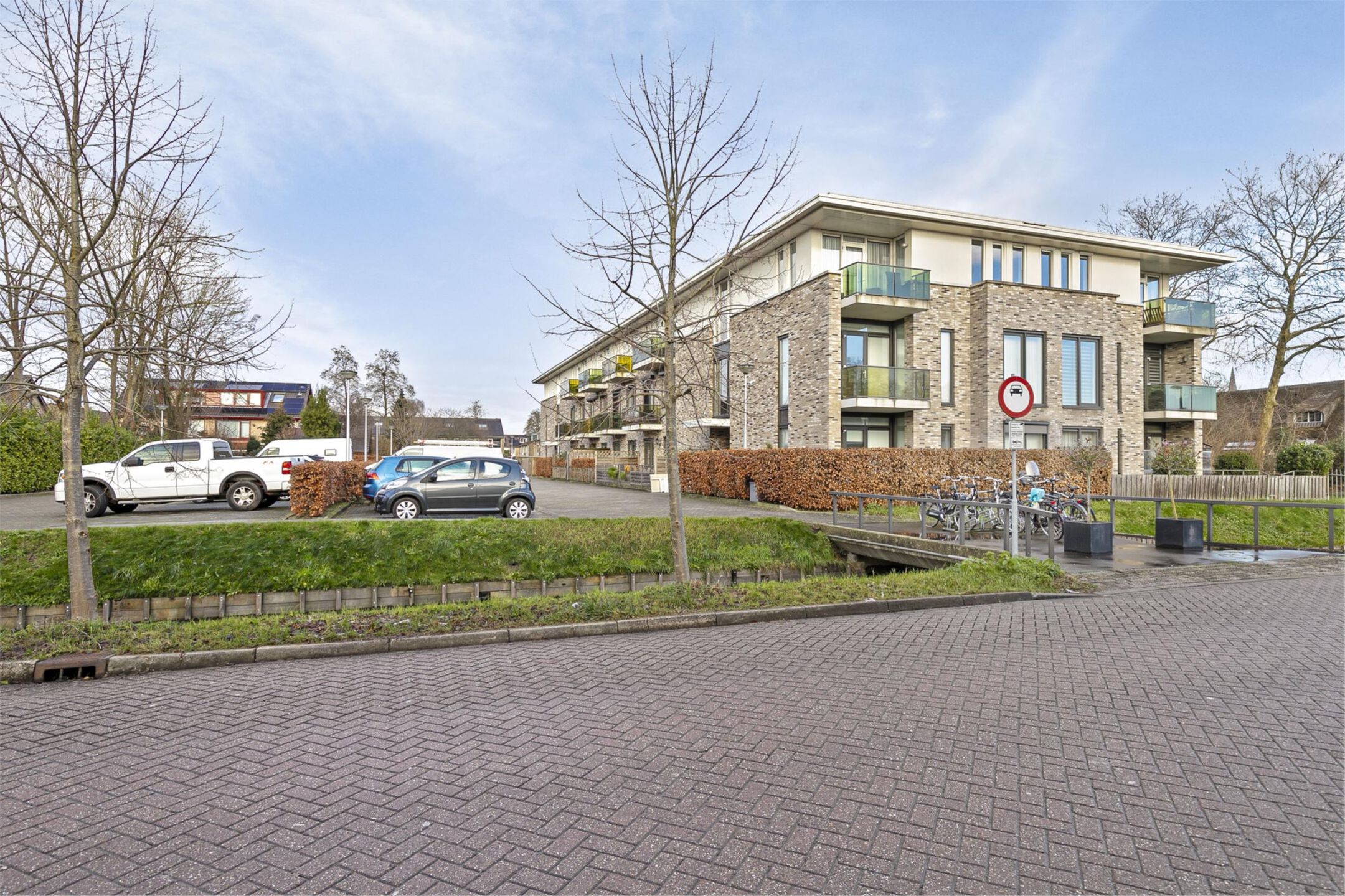 Photo 24 of Nedereindseweg 30-31