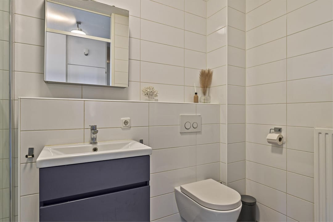 Photo 13 of Nedereindseweg 30-31