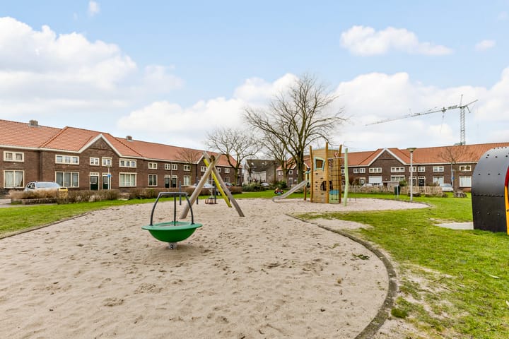 Foto 46 van Ericastraat 11