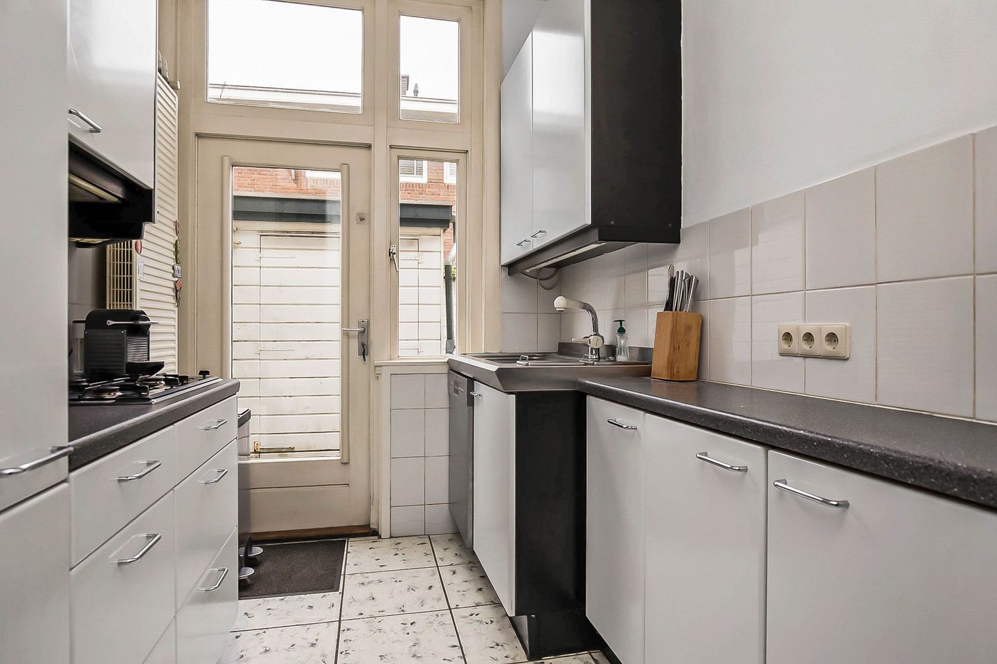 Photo 19 of Laan van Nieuw Oosteinde 7