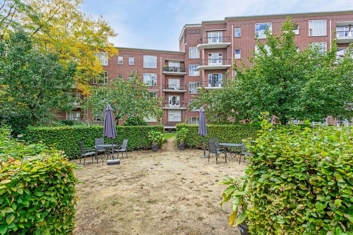 Foto 24 van Stadsmatenstraat 1-414