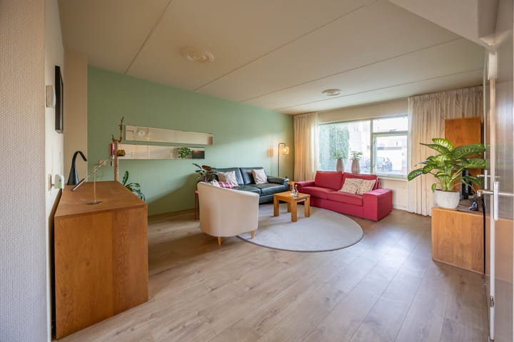 Foto 11 van Crouwelstraat 37