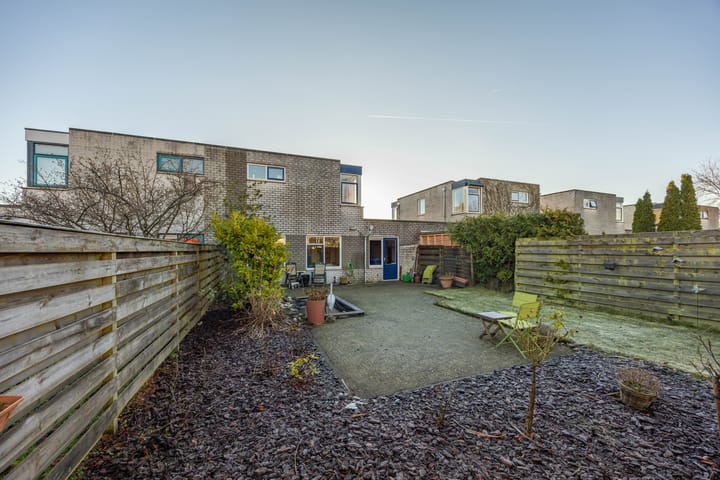 Foto 16 van Crouwelstraat 37