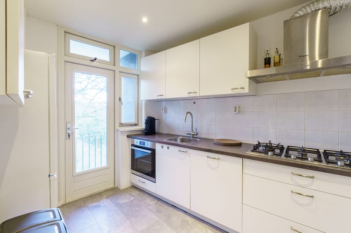 Foto 11 van Surinamelaan 65-C