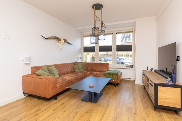 Foto 2 van Atletenstraat 8