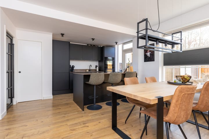 Foto 13 van Atletenstraat 8