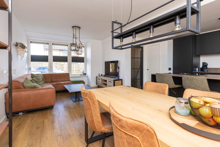 Foto 15 van Atletenstraat 8