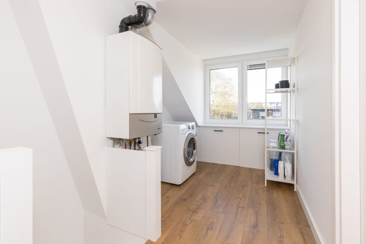 Foto 31 van Atletenstraat 8