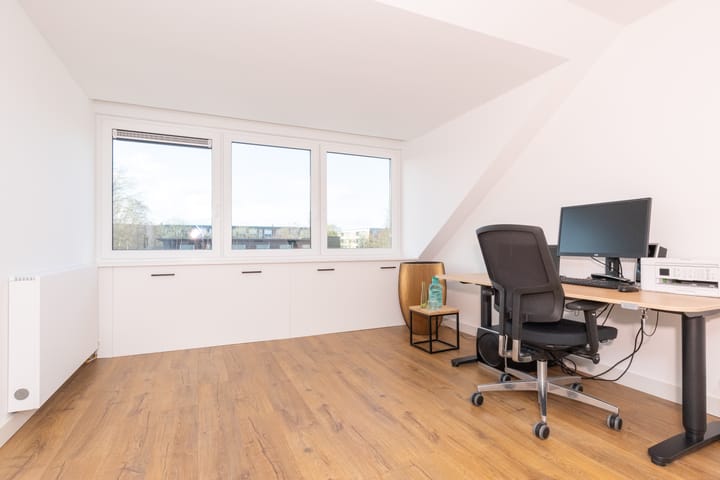 Foto 32 van Atletenstraat 8