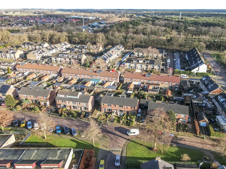 Foto 43 van Piet Heinlaan 99