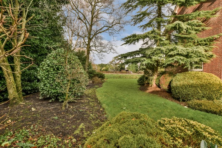 Foto 12 van Aalsmeerderweg 342