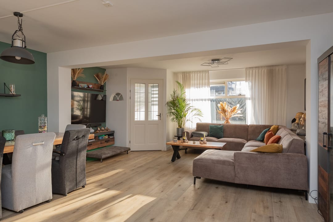 Photo 7 of Weidevogellaan 125