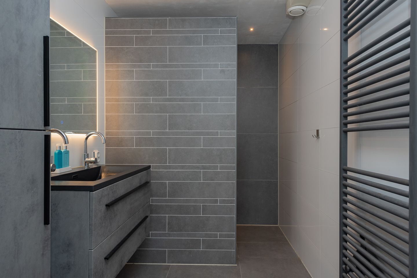 Photo 29 of Weidevogellaan 125