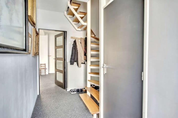 Photo 11 of Bergeendstraat 29