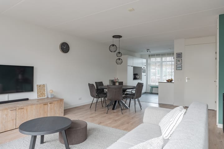 Foto 9 van Bernard Leenestraat 35