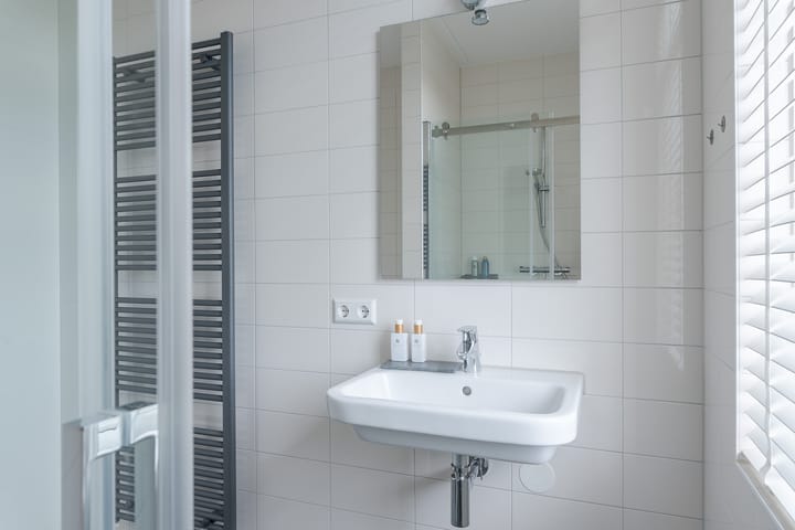 Foto 30 van Bernard Leenestraat 35