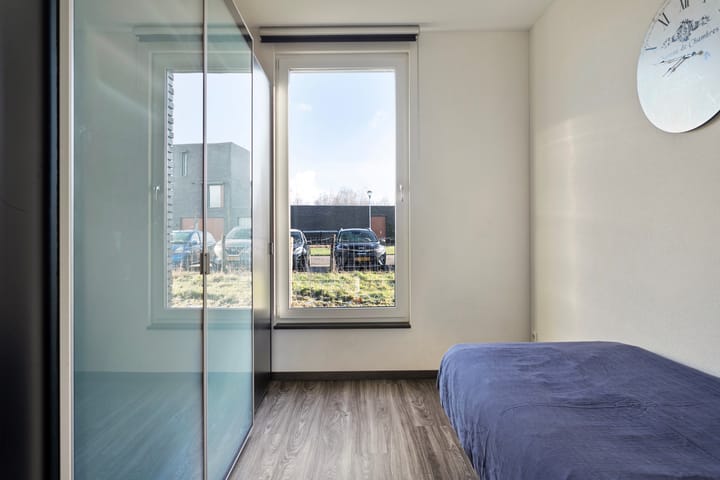 Photo 20 of Scharwoudestraat 98