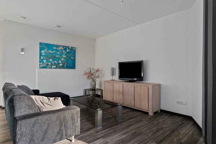 Photo 21 of Scharwoudestraat 98