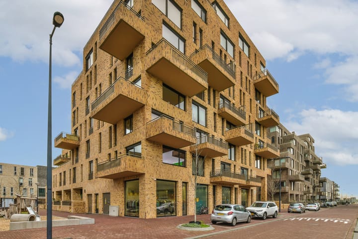 Foto 24 van Faas Wilkesstraat 235