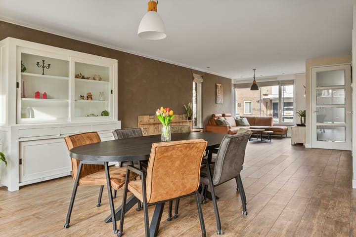 Foto 14 van Pastoor van Ervenstraat 45