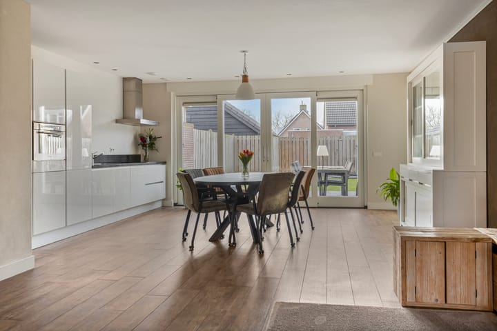 Foto 16 van Pastoor van Ervenstraat 45