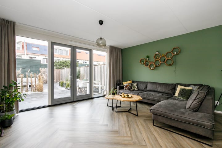 Foto 11 van Lijsterlaan 8