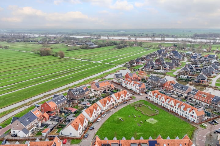 Foto 48 van Lijsterlaan 8