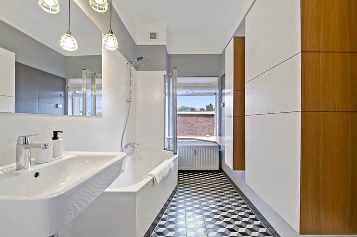 Foto 27 van Van Zaeckstraat 27