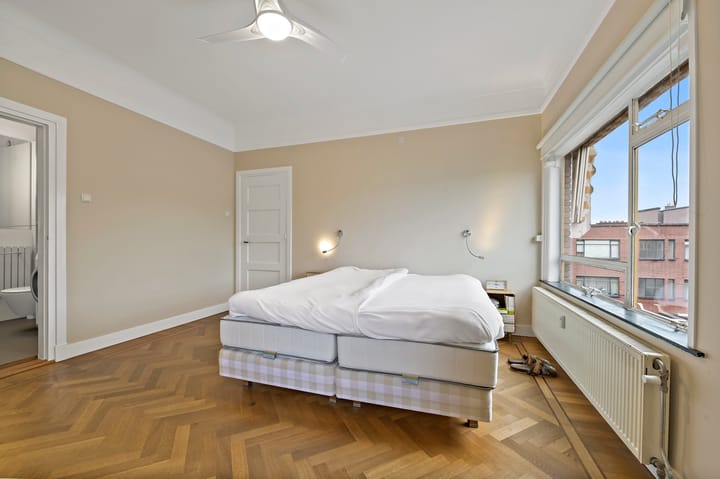 Foto 32 van Van Zaeckstraat 27