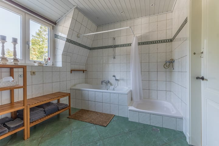 Foto 34 van Grensweg 65