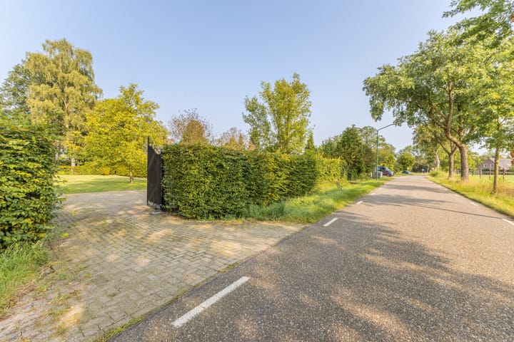 Foto 48 van Grensweg 65