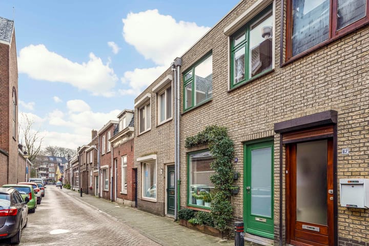 Foto 38 van Paterstraat 69