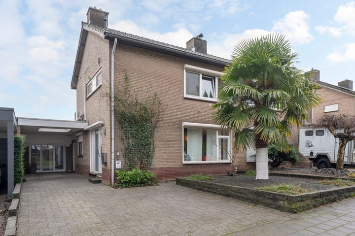 Photo 1 of Sportparklaan 11