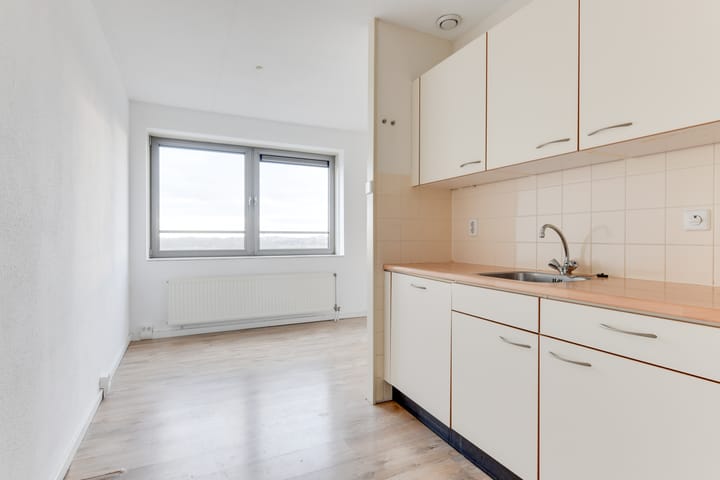 Foto 6 van Simon Carmiggeltstraat 37