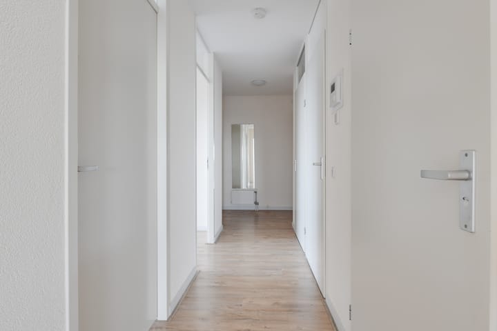 Foto 10 van Simon Carmiggeltstraat 37