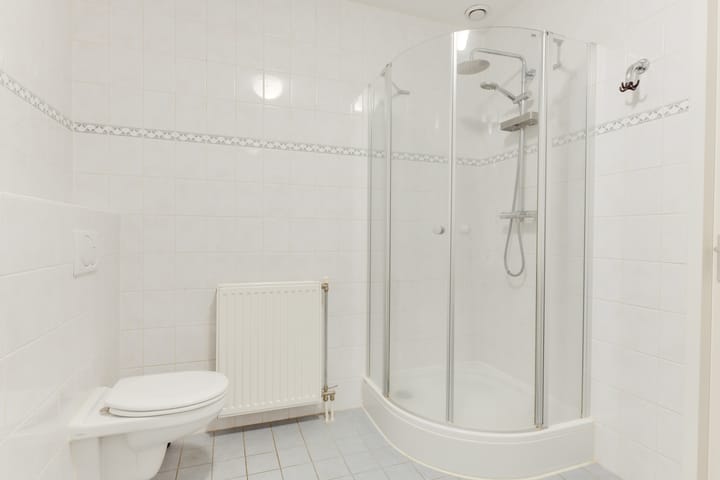 Foto 19 van Simon Carmiggeltstraat 37