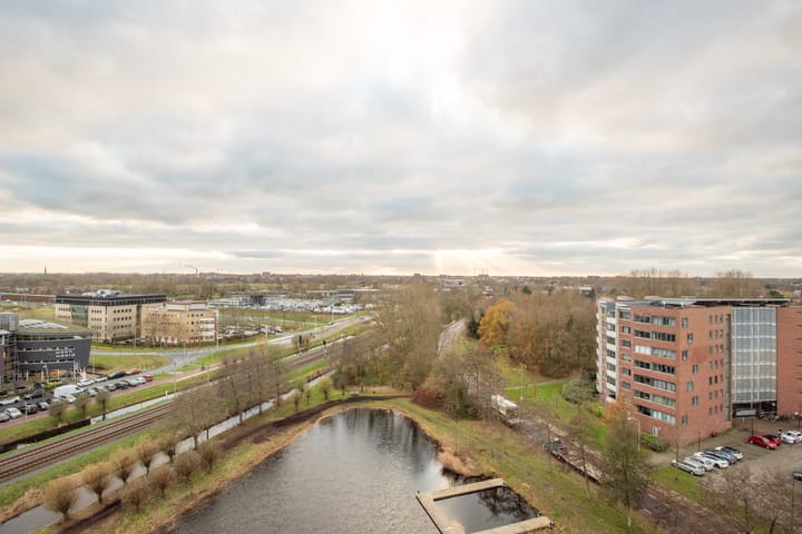 Foto 23 van Simon Carmiggeltstraat 37