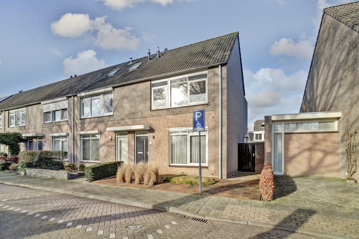 Photo 1 of Salderes 129