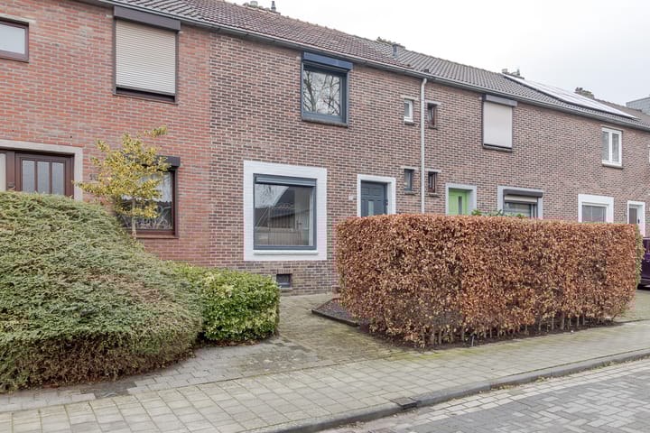 Foto 6 van Limburgiastraat 12