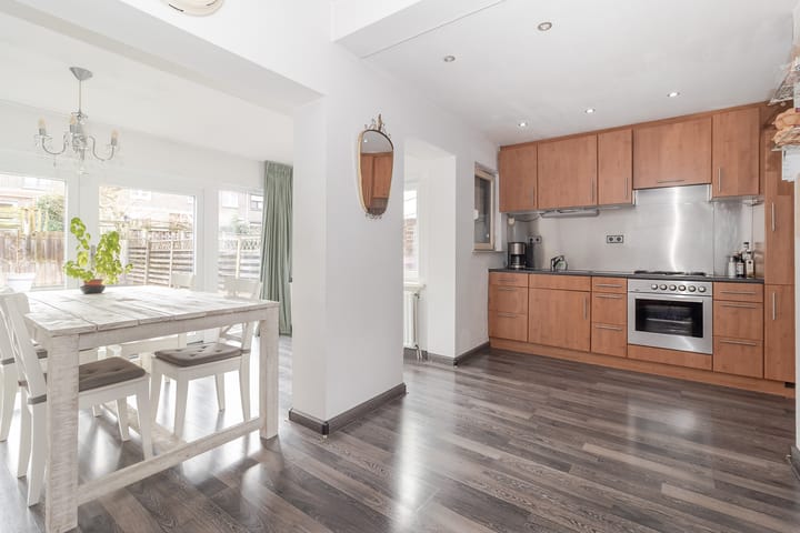 Foto 9 van Limburgiastraat 12