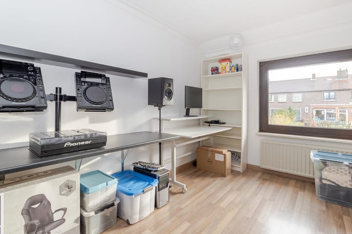 Foto 18 van Limburgiastraat 12