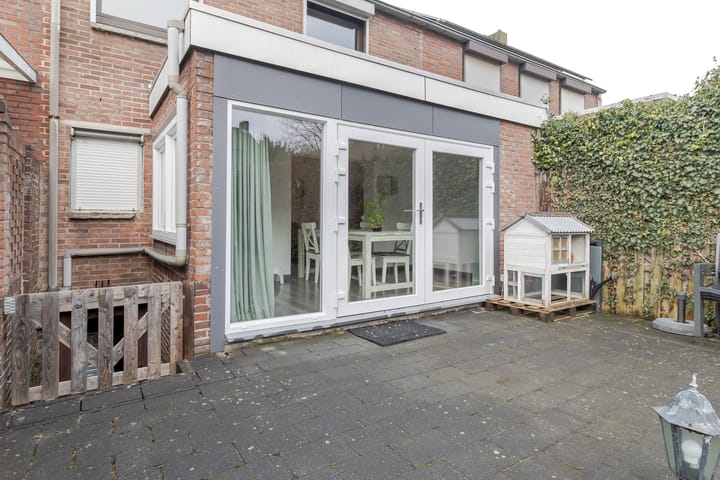 Foto 28 van Limburgiastraat 12