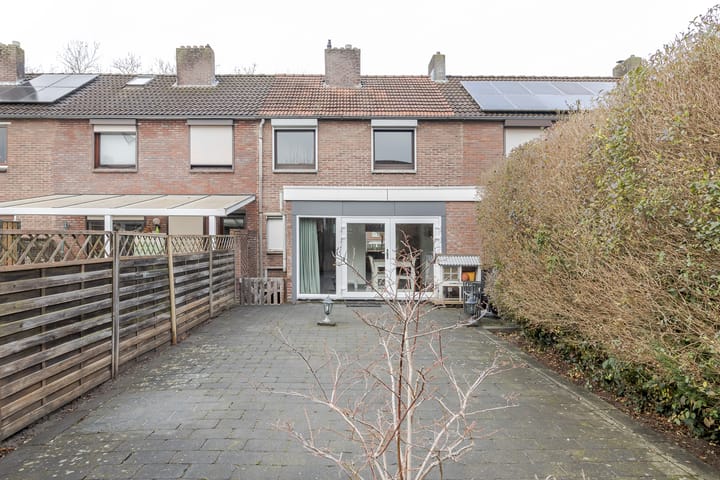 Foto 30 van Limburgiastraat 12